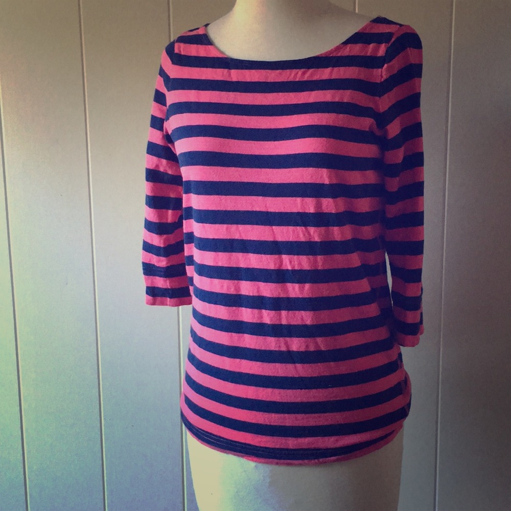 ✨Lilly Pulitzer size small 3/4 sleeve Cotton T